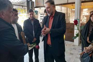 از پیشگامی نانوایی های منتخب در تولید نان کامل تقدیر شد